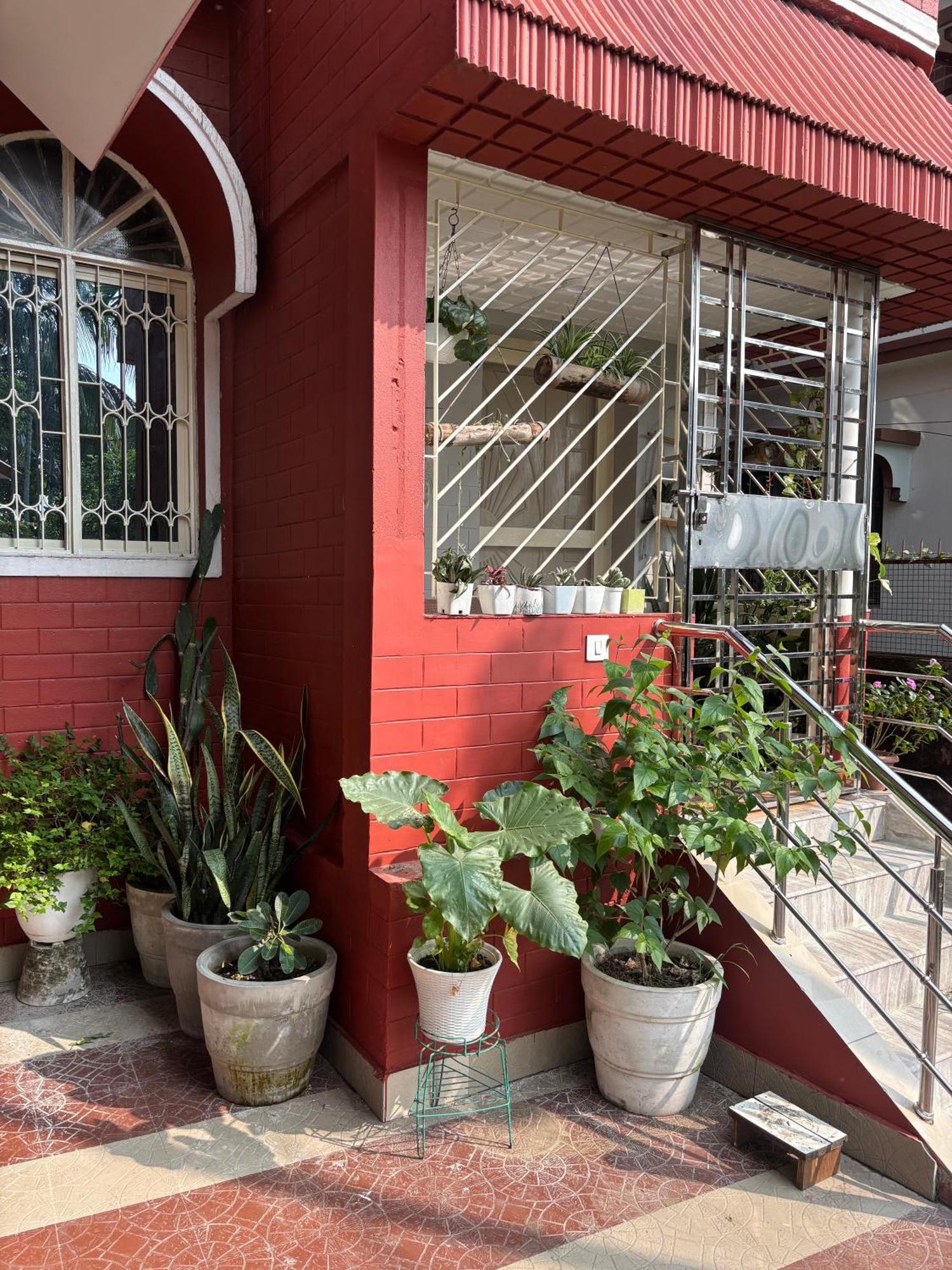 Newa House Homestay Siliguri Eksteriør billede